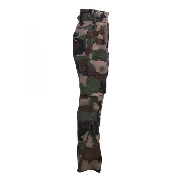 111310 Smock pants Recon2 <big>Smock pants Recon Ripstop broek Franse Camo gemaakt van 65% polyester en 35% katoen</big> <strong>Kenmerken:</strong> <ul> <li><big>Voorzien van 6 opbergzakken </big></li> <li><big>Knie-bescherming ( eventueel verwijderbaar )</big></li> <li><big>Breedte onderkant broekspijp verstelbaar door middel van rits </big></li> <li><big>Enkele molle aansluitingen </big></li> <li><big>Broek verstelbaar met koorden en riemen</big></li> </ul> <a title="Maattabel" href="https://dump.dev.newagents.nl/wp-content/uploads/2021/10/111310-Smock-pants-Recon.pdf" target="_blank" rel="noopener noreferrer"><button><span style="color: #ef471f; font-size: medium;"><strong>Maattabel</strong></span></button></a>