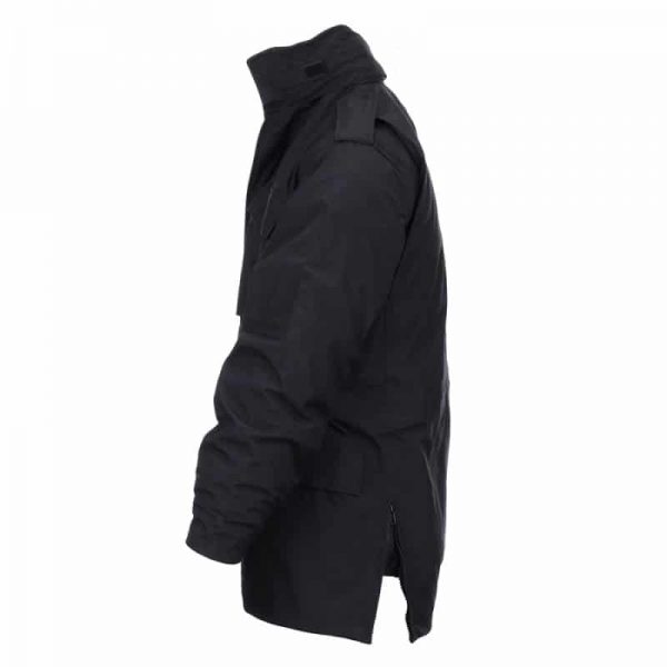 129500 Security jas Taslan1 Security jas Taslan van 100% polyamide voering van 100% polyester. <div class="colordesc">Zwart</div>