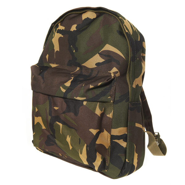 351551 Kinder rugzak camo <big><strong>Fosco Industries</strong><strong>® Kids Rugzak</strong></big> <hr /> <big>Kinder rugzak in camouflagekleuren. Leuke lichtgewicht rugzak voor de kids. Perfect voor naar school of tijdens een dagje uit.</big> <strong>Afmeting:</strong> 30 X 12 X 35 cm <strong>Materiaal: </strong>100% polyester <div class="colordesc"></div>