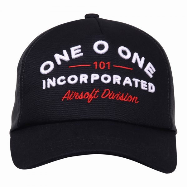 BASEBALL CAP 101 INC 11a Baseball cap van katoen. De cap is verstelbaar en heeft een print op de voor zijde van de cap.