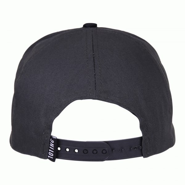 BASEBALL CAP 101 INC 999 Baseball cap van katoen. De cap is verstelbaar en heeft een print op de voor zijde van de cap.