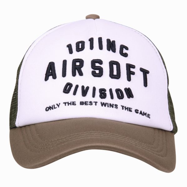 BASEBALL CAP MESH 101 INC 6a Baseball cap van katoen/polyester met aan de achterzijde mesh De cap is verstelbaar en heeft een print op de voorzijde van de cap.