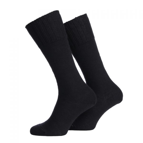 PR. LEGER SOKKEN 70 WOL <big>Comfortabele Zwart leger sok van 70% wol en 30% polyamide.</big> <strong>Kenmerken:</strong> <ul> <li><big>Lang model</big></li> <li><big>Verkrijgbaar in 2 kleuren</big></li> <li><big>Verkrijgbaar in maat 39 t/m 48</big></li> <li><big>Machine wasbaar</big></li> </ul> <div></div> <div> <div class="colordesc">Zwart</div> </div>