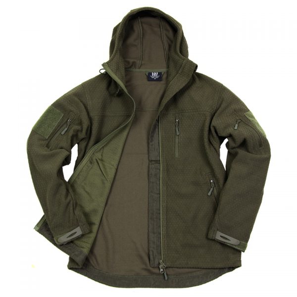 hexagon3 Ben je op zoek naar een comfortabel en functioneel fleece vest dat je warm houdt tijdens al je outdooractiviteiten? Het <strong>Hexagon fleece vest</strong> biedt een perfecte balans tussen stijl en functionaliteit. Dit veelzijdige vest is vervaardigd uit 260g/m² hoogwaardig polyester en biedt niet alleen optimale warmte, maar is ook ademend, zodat je je zelfs in actieve situaties comfortabel voelt. Dankzij het strakke ontwerp en de praktische details is dit vest ideaal voor zowel werk als recreatie. Met de handige verstelbare capuchon ben je goed beschermd tegen wind en regen, terwijl de verschillende zakken ervoor zorgen dat je altijd al je benodigdheden bij de hand hebt. Dit vest is uitgerust met <strong>twee ruime cargo-zakken op de mouwen</strong>, een cargo-zak op de onderarm, en <strong>drie voorzakken</strong> – perfect voor het veilig opbergen van je telefoon, sleutels, en andere kleine items. Dankzij de mogelijkheid om patches met velcro te bevestigen op de mouwen, kun je dit vest bovendien personaliseren naar je eigen smaak en wensen.