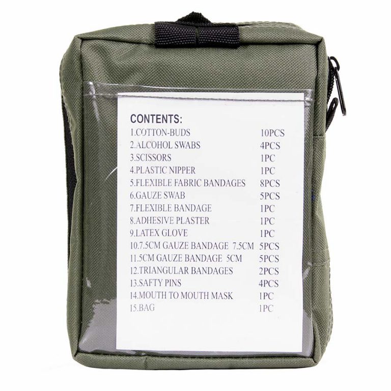 First Aid Kit medic tas gemaakt van 100 nylon. First Aid Kit medic tas gemaakt van 100% nylon. <strong>Inhoud: </strong> <ul> <li>Watten staafjes 10 stuks</li> <li>Alcohol gedrenkte doekjes 4 stuks</li> <li>Schaar 1 stuk</li> <li>Plastic pincet 1 stuk</li> <li>Flexibele stof bandages 8 stuks</li> <li>Gaasjes 5 stuks</li> <li>Flexibele bandage 1 stuk</li> <li>Hechtpleister 1 stuk</li> <li>Latex handschoen 1 stuk</li> <li>7,5 cm gaasverband 7,5 cm 5 stuks</li> <li>5 cm gaasverband 5 cm 5 stuks</li> <li>Driehoekige bandages 2 stuks</li> <li>Veiligheids spelden 4 stuks</li> <li>Mond op mond beademings kapje 1 stuk</li> <li>Tas 1 stuk</li> </ul> <strong>Afmetingen:</strong> 14 x 20 x 5 cm <div class="colordesc">groen</div>