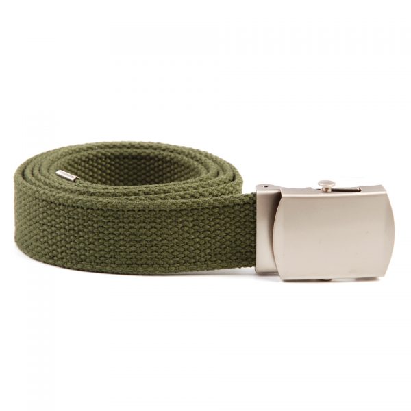 TROPENKOPPEL MET CHROME GESP <big>Tropenkoppel gemaakt van 100% katoen/canvas met een chromen gesp.</big> <strong>Kenmerken:</strong> <ul> <li><big>Breedte: 30 mm</big></li> <li><big>Lengte: 130 cm</big></li> <li><big>Chromen gesp</big></li> <li><big>Verkrijgbaar in 9 kleuren</big></li> </ul> <big><strong>Materiaal</strong>: 100% katoen/canvas​</big>