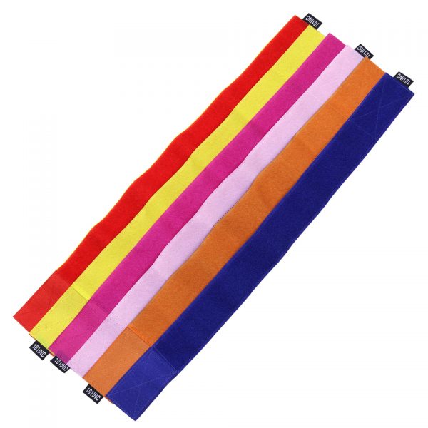 ARM STRAP WITH VELCRO Klitteband strap voor om de bovenarm van 100% nylon De strap is dubbelzijdig met klitteband en heeft 2 kleuren zodat deze in verschillende kleuren gebruikt kan worden. <div class="colordesc">paars/roze</div> <div></div> <div> <div class="colordesc">blauw/oranje</div> </div> <div></div> <div> <div class="colordesc">rood/geel</div> </div>