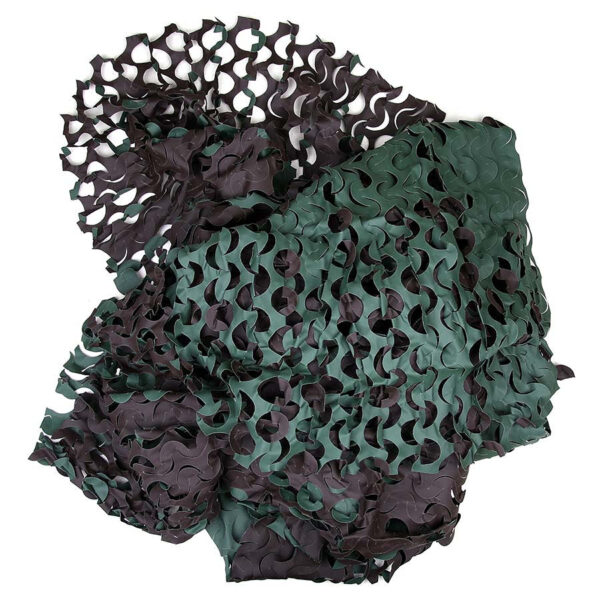 Camonet klein 16 x 24 M2 Dit <strong>kleine camonet</strong> van <strong>1,6 x 2,4 meter</strong> is perfect voor wie op zoek is naar een lichte en compacte oplossing voor camouflage. Gemaakt van <strong>100% kunststof</strong>, is dit net niet alleen duurzaam maar ook makkelijk hanteerbaar. Het <strong>lichtgewicht</strong> ontwerp maakt het ideaal voor outdoor activiteiten zoals airsoft, jagers, of voor decoratief gebruik in tuinen of evenementen. Of je nu je uitrusting wilt verbergen of een stoere sfeer wilt creëren, dit camouflagenet biedt veelzijdigheid en gemak.