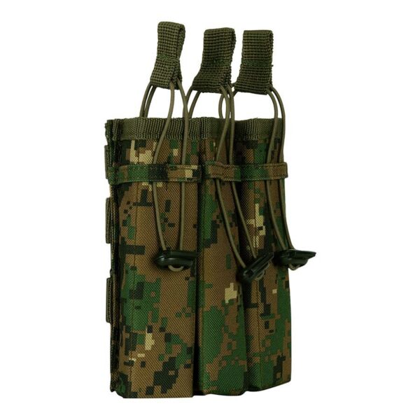 Molle pouch side arm 3 magazijnen B4 Molle pouch van 100% nylon. Pouch is geschikt voor de magazijnen van: <ul> <li>Glock 17, 19</li> <li>Sig Sauer P220, P226, P228</li> <li>Colt 1911</li> <li>Baretta 92F (M9)</li> <li>Smith & Wesson M&P 9 serie</li> <li>Browning Hi-Power</li> <li>Walter PPQ</li> </ul> <strong>Afmeting:</strong> 13 x 16 x 4 cm