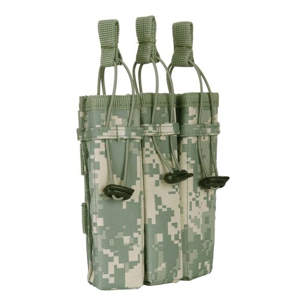 Molle pouch side arm 3 magazijnen B5 Molle pouch van 100% nylon. Pouch is geschikt voor de magazijnen van: <ul> <li>Glock 17, 19</li> <li>Sig Sauer P220, P226, P228</li> <li>Colt 1911</li> <li>Baretta 92F (M9)</li> <li>Smith & Wesson M&P 9 serie</li> <li>Browning Hi-Power</li> <li>Walter PPQ</li> </ul> <strong>Afmeting:</strong> 13 x 16 x 4 cm