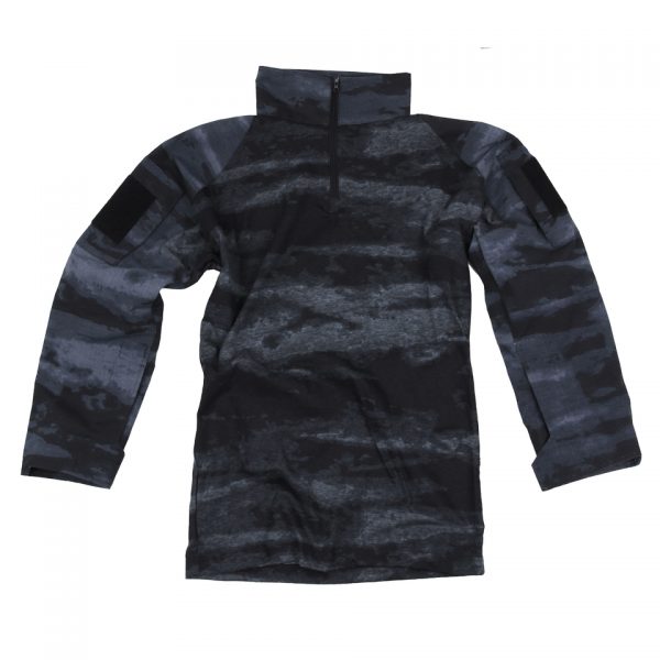 ORIGINEEL A TACS LE UBAC SHIRT Tactical shirt van 65% Polyester / 35% Katoen Ripstop en 100% Polyester. <strong>Kenmerken:</strong> <ul> <li>TacGear Under Body Armour Combat Shirt, gemaakt voor het dragen onder het scherf/balistisch vest.</li> <li>Optimaal draag comfort, de armen zijn als een normale gevechtsjas opgemaakt van 50/50 NyCo Rip Stop en als extra voorzien van versterkte ellebogen.</li> <li>2 opgezette armzakken met Velcro vlakken en opbergzak met ritssluiting.</li> <li>Versterkte elleboogvlakken.</li> <li>Contour ontworpen polsen met Velcro sluiting.</li> </ul> <div class="colordesc">A-tacs le camo</div> <div></div> <div><a title="Maattabel" href="https://dump.dev.newagents.nl/wp-content/uploads/2020/04/deDump.nl-101-INC-ORIGINEEL-A-TACS-LE-UBAC-SHIRT-maattabel.pdf" target="_blank" rel="noopener noreferrer"><button><span style="color: #ef471f;font-size: medium"><strong>Maattabel</strong></span></button></a></div>