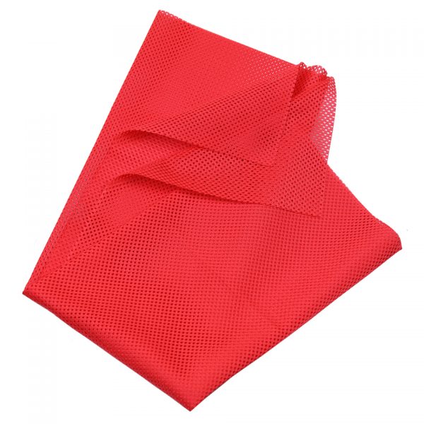 RED CLOTH HIT SIGN Hit Sign Doek 101 INC. Deze doek is er voor bedoeld om te laten zien wie er geraakt is tijdens een game. Zeer licht van gewicht en makkelijk op te bergen in een pouch of zak. <div class="colordesc">rood</div>