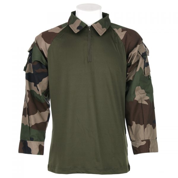 UBAC SHIRT RECON Tactical shirt van 65% Polyester / 35% Katoen Ripstop en 100% Polyester. Under Body Armour Combat Shirt, gemaakt voor het dragen onder het vest. Optimaal draag comfort, de armen zijn als een normale gevechtsjas opgemaakt van ripstop. - 2 opgezette armzakken / opbergzak met knoopsluiting - Versterkte elleboogvlakken - Contour ontworpen polsen met Velcro sluiting. <div class="colordesc">Frans Camo</div>