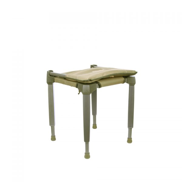 KAMPEER STOEL BUSHLIFE2 Opvouwbare lichtgewicht stoel <strong>Kenmerken:</strong> <ul> <li>Stof: 600D r-p-stop polyoxford PU gecoat 600 mm</li> <li>Frame: PP en dia. 26 mm aluminium</li> <li>Afmeting stoel: 44 x 44 x 47 cm totale hoogte 92 cm</li> <li>Afmeting verpakking: 45 x 45 x 12 cm</li> <li>Unieke, stijlvolle en duurzame outdoor stoel</li> <li>Hoogwaardige materialen</li> <li>Lichtgewicht aluminium frame</li> <li>Makkelijk mee te nemen door stevig handvat</li> </ul> Groen