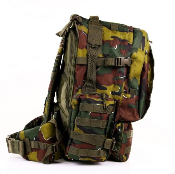 RUGZAK ASSAULT 3 DAYS BELG. CAMO3 Rugzak assault 3-days Belg. camo <strong>Afmeting:</strong> 30 x 20 x 50 cm <div class="colordesc">belgisch camo</div>