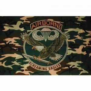 VLAG AIRBORNE CAMO (ADELAAR)