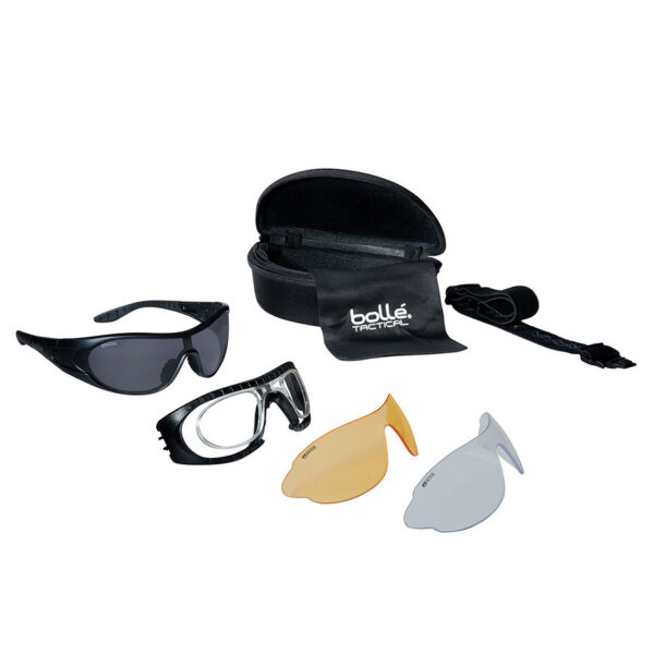 Bolle raider kit bril platinum 11 Verwisselbare lens uit één stuk beschikbaar in helder, zonnelens en gele lens, de Raider bril past zich aan volgens uw noden, geeft een maximale bescherming. Met het systeem van verwisselbare hoofdband en brilveren en de foam, kan je kiezen wat het best geschikt is voor u, <strong>Ballistic Resistance STANAG 2920</strong> Heldere PC lens : V50 193 m/s (695 km/h) Geel PC lens : V50 198 m/s (713 km/h) Grijs PC lens : V50 185m/s (666 km/h) <strong>Eigenschappen:</strong> * Ultra hoge ballistische lens * Foam comfort * Goede afscherming * Een maximum aanpassing: brilveren of elastiek * Anti-kras, anti-condens coating * Geïntegreerde bovenbescherming * Anti-slip neusbrug * Veren versie * Inclusief RX-adapter voor het op sterkte dragen, ideaal voor brildragers <div class="colordesc">zwart</div>