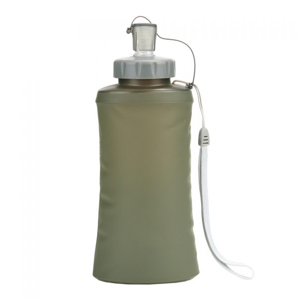 OPVOUWBARE WATERFLES Opvouwbare waterfles Ranger Green. Ideaal voor op de camping of tijdens outdooractiviteiten. Dankzij de opvouwbare functie kan deze waterfles in een rugzak worden meegenomen. <strong>Kenmerken:</strong> <ul> <li>Voorzien van draaghendel</li> <li>Inhoud: 600 ml</li> </ul> Grootte (ingevouwen): 12 x 9 x 6 cm Grootte (uitgevouwen): 12 x 22 x 6 cm