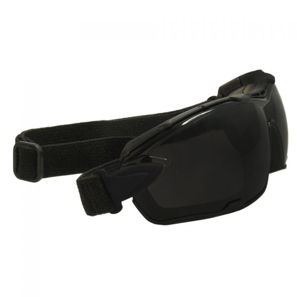 SWISSEYE BRIL DETECTION 403411 * Polycarbonatscheibe mit Antifog/Antiscratch-Beschichtung / polycarbonate lens with antifog/antiscratch-coating * Fassung PC / PC frame * Bügel mit Neigungswinkelverstellung (Inklination) / temples with inclination * 100% UVA-, UVB- und UVC-Schutz bis 400 nm / 100% UVA-, UVB- and UVC-protection up to 400 nm (nanometer) * Wechselscheibe in clear / spare lens in clear * Headband und Schaumstoffschutz / headband and foamed material as protection * Mikrofaserbeutel / microfiber bag * EN 12312-1, ANSI Z87.1, EN 166 <div class="colordesc">zwart</div>