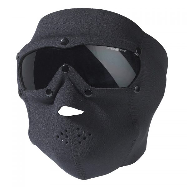 SWISSEYE BRIL SWAT MASK PRO 40921 * neoprene mask black or coyote with a smoke lens and spare lens clear * velour inside * anti-fire material * polycarbonate lens with antifog/antiscratch coating * 100% UVA-, UVB- and UVC-protection up to 400 nm * EN 1836:2005+A1:2007 * ANSI Z87.1 2003 * STANAG 2920