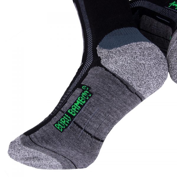 PR. WERK BORU BAMBOO SOKKEN2 <big><strong>Boru® Werk Bamboo sokken</strong></big> <hr /> <big>Bamboo sokken Zwart zijn hypo allergeen, antibacterieel, ademend en absorberend. Soepel en zacht voor extra draagcomfort en beschikken over thermo control. Dit laatste houdt in dat uw voeten extra worden beschermd in de zomer tegen de hitte en in de winter tegen koude temperaturen.</big> <strong>Kenmerken:</strong> <ul> <li><big>Badstof versterkt</big></li> <li><big>Gladde teennaad</big></li> <li><big>Versterkte hiel</big></li> <li><big>Schok reducerend</big></li> </ul> <big><strong>Materiaal:</strong> 50% Bamboo, 20% acryl, 17% polyamide, 10% katoen en 3% elasthan.</big> <div class="colorimg"></div>