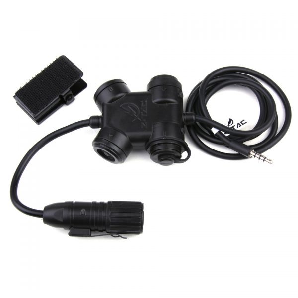 Z130 ZSILYNX PHONE Push-to-Talk knop met klip aan de achterkant voor het bevestigen aan een vest of strap. <div class="colordesc">zwart</div>