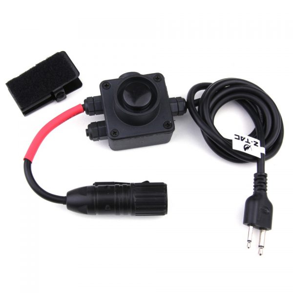 Z134 ICOM Push-to-Talk knop met klip aan de achterkant voor het bevestigen aan een vest of strap. <div class="colordesc">zwart</div>