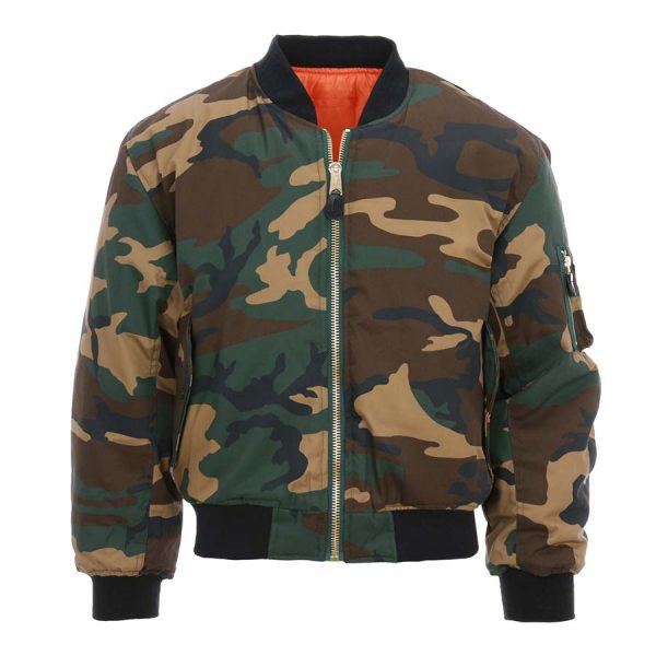 1111214031 MA 1 bomber jack camo <div class="colordesc"> <big><strong>Fostex Garments® MA-1 Bomber Jack</strong></big> <hr /> <big>Bomber jas Woodland gemaakt van 65% polyester en 35% katoen.</big> <big>Voorzien van een lage kraag en 2 grote steekzakken op de voorzijde. </big> <big>De binnenvoering van de jas is oranje van kleur. Deze opvalllende kleur heeft een reden, zo konden piloten die hulp nodig hadden makkelijk gezien worden door hulptroepen. De jas is dus ook binnenstebuiten te dragen.</big> </div> <div></div> <div><strong>Twijfel je over de maat, bestel dan één maatje groter. De jas valt wat kleiner uit.</strong></div> <div><a title="Maattabel" href="https://dump.dev.newagents.nl/wp-content/uploads/2020/04/deDump.nl-Fostex-MA-1-Bomber-Jack-maattabel.pdf" target="_blank" rel="noopener noreferrer"><button><span style="color: #ef471f; font-size: medium;"><strong>Maattabel</strong></span></button></a></div>