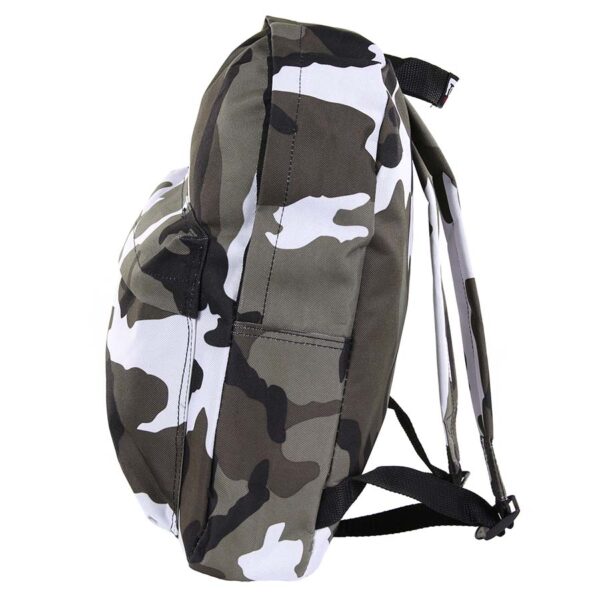 351551 Kinder rugzak camo8 <big><strong>Fosco Industries</strong><strong>® Kids Rugzak</strong></big> <hr /> <big>Kinder rugzak in camouflagekleuren. Leuke lichtgewicht rugzak voor de kids. Perfect voor naar school of tijdens een dagje uit.</big> <strong>Afmeting:</strong> 30 X 12 X 35 cm <strong>Materiaal: </strong>100% polyester <div class="colordesc"></div>