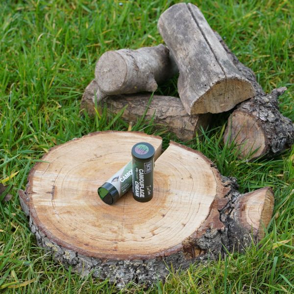 463110 BCB camo stick 60 gr. CL14807 Camouflage stick met 2 kleuren van BCB - Bruin/Groen. Compact formaat. <strong>Inhoud: </strong>60gr.