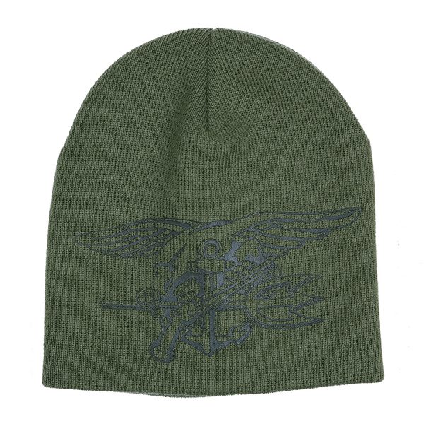 111214314 Beanie Navy Seals1 Beanie gemaakt van 100% acryl. ​Een comfortabele muts met een opdruk uit een unieke serie van diverse militaire onderdelen uit de gehele wereld, verzamel ze allemaal! <strong>Kenmerken</strong> <ul> <li>100% zacht Acryl</li> <li>Unieke bedrukking van een militair onderdeel</li> <li>One-size-fits-all</li> </ul> groen