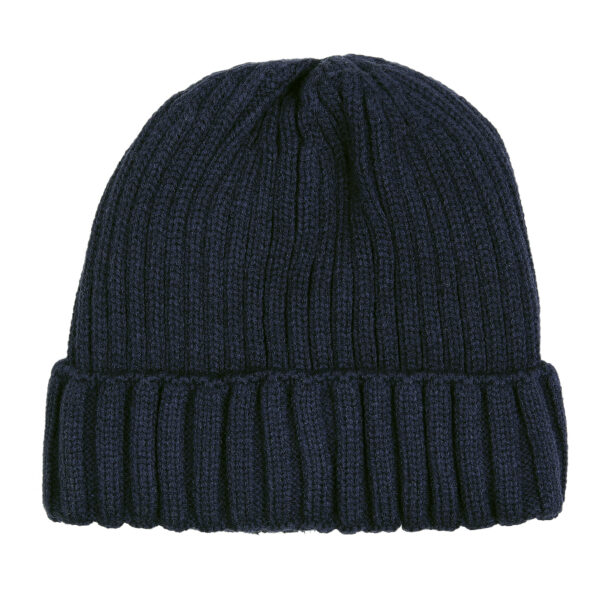 214318 Beanie muts4 <big>Deze beanie Blauw is ideaal voor de extreem koude seizoenen. ​Dankzij de fleece voering, blijft het hoofd erg warm terwijl het nog steeds comfortabel zit.</big> <big><strong>Materiaal:</strong> Gebreid, gemaakt van 100% Acryl, voering gemaakt van 100% Polyester. <strong>Maat: </strong>One size fits all</big> <ul> <li>Gebreid</li> <li>Fleece voering</li> <li>Ademend</li> <li>Goed isolerend</li> <li>Gewicht 125 gr</li> </ul>