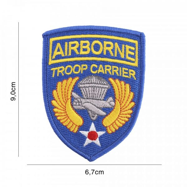 442306 8018 Embleem stof Airborne Troop Carrier 8104 <big>Geborduurd embleem met tekst/afbeelding</big> <big>Gemaakt van 100% stof.</big>