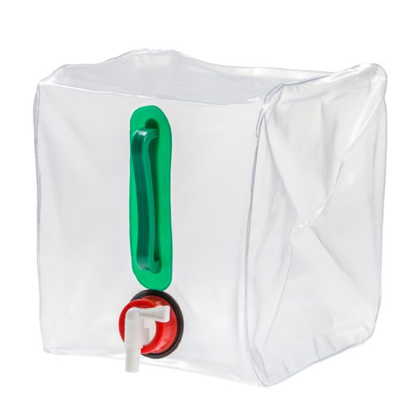 345312 BCB Opvouwbare jerrycan CT026 De <strong>BCB Opvouwbare Jerrycan</strong> is een veelzijdige en praktische oplossing voor het meenemen en opslaan van water tijdens je outdooravonturen. Of je nu gaat kamperen, wandelen, vissen of op een roadtrip bent, deze jerrycan biedt een handige manier om water te transporteren zonder onnodig ruimte in beslag te nemen. Dankzij het opvouwbare ontwerp is hij gemakkelijk op te bergen en mee te nemen in een rugzak, zonder in te leveren op functionaliteit en duurzaamheid. Met een inhoud van 10 liter en een robuust ontwerp is deze jerrycan ideaal voor uiteenlopende toepassingen, van het vullen van waterflessen tot het wassen van handen of gereedschap. Hij is voorzien van een stevige draaghendel, zodat je hem eenvoudig kunt verplaatsen, zelfs wanneer hij gevuld is.