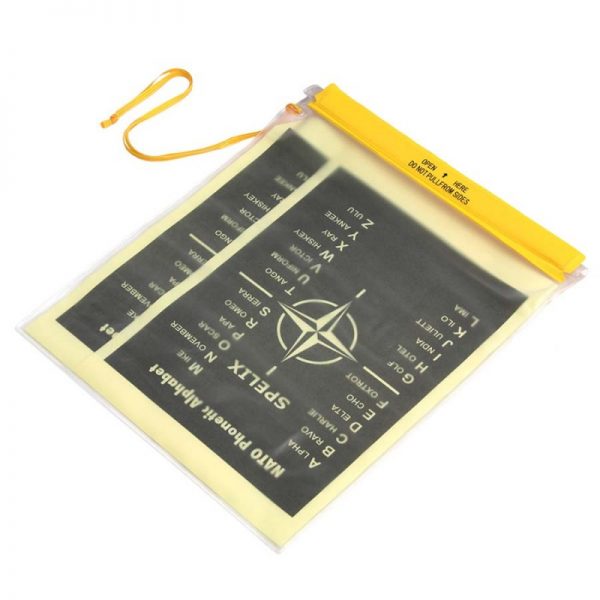 359348 PVC waterproof document pouch groot geel Waterdichte zak van 100% plastic voorzien van een koord. <strong>Afmetingen:</strong> L= 40 cm B = 26,5 cm