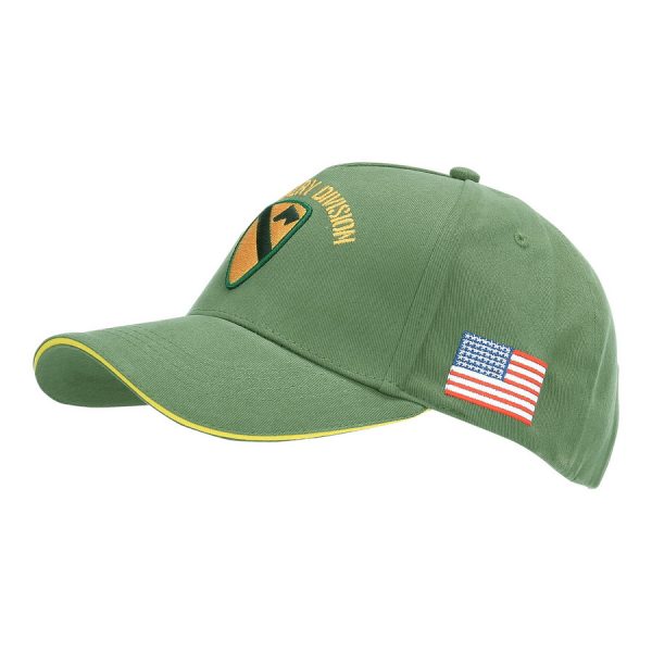 215094 Baseball cap US Cavalry WWII 3D <big><strong>Fostex Garments® US Cavalry WWII Baseball Cap   </strong></big> <hr /> <big>Baseball cap van de US Cavalry WWII series. De baseball cap heeft 3D geborduurde tekst en is verstelbaar aan de achterzijde. De pasvorm van de baseball cap is perfect welke zorgt voor optimaal comfort.</big> <strong>Materiaal:</strong> 100% katoen <strong>Maat: </strong>One size fits all Groen