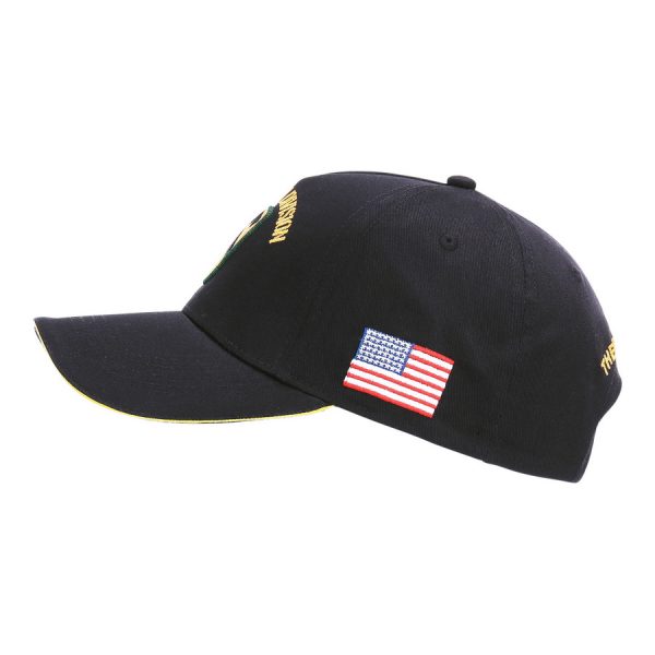 215094 Baseball cap US Cavalry WWII 3D5 <big><strong>Fostex Garments® US Cavalry WWII Baseball Cap   </strong></big> <hr /> <big>Baseball cap van de US Cavalry WWII series. De baseball cap heeft 3D geborduurde tekst en is verstelbaar aan de achterzijde. De pasvorm van de baseball cap is perfect welke zorgt voor optimaal comfort.</big> <strong>Materiaal:</strong> 100% katoen <strong>Maat: </strong>One size fits all Zwart