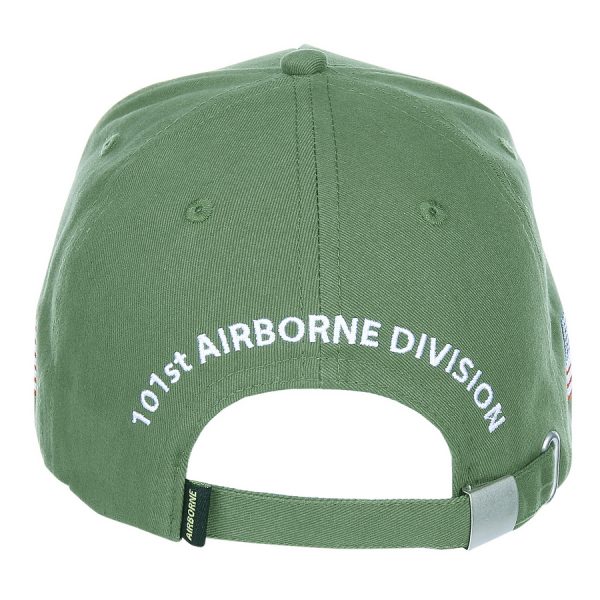 215096 Baseball cap 101st Airborne WWII 3D3 <big><strong>Fostex Garments® 101st Airborne WWII Baseball Cap   </strong></big> <hr /> <big>Baseball cap van de 101st Airborne WWII serie. De baseball cap heeft 3D geborduurde tekst en is verstelbaar aan de achterzijde. De pasvorm van de baseball cap is perfect welke zorgt voor optimaal comfort. <strong>Materiaal:</strong> 100% katoen <strong>Maat: </strong>One size fits all</big> Groen