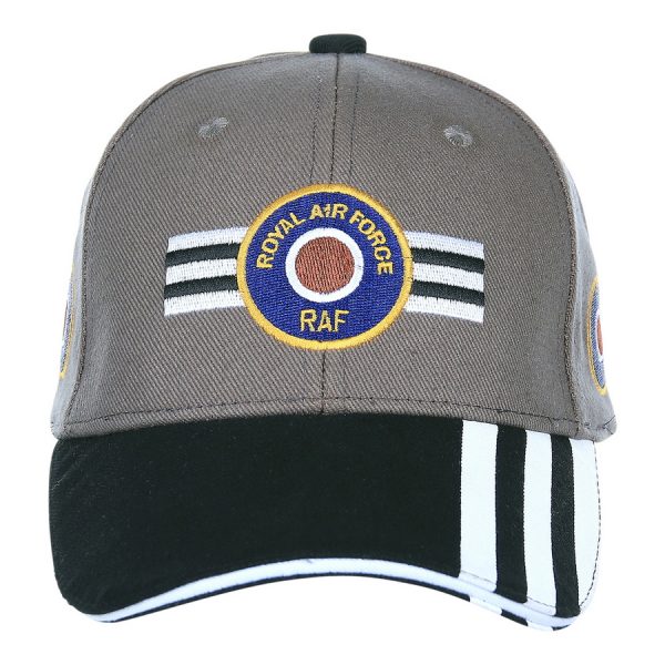 215082 Baseball cap Royal Air Force Invasion Stripes 3D1 <big><strong>Fostex Garments® RAF Invansion Stripes Baseball Cap   </strong></big> <hr /> <big>Baseball cap met als opdruk het RAF logo uit WWII en de bekende D-Day Invasion Stripes welke te zien waren op alle geallieerde vliegtuigen. De baseball cap heeft 3D geborduurde tekst en is verstelbaar aan de achterzijde. De pasvorm van de baseball cap is perfect welke zorgt voor optimaal comfort. <strong>Materiaal:</strong> 100% katoen <strong>Maat: </strong>One size fits all <strong>EAN Code: </strong>8719298252498</big> Grijs