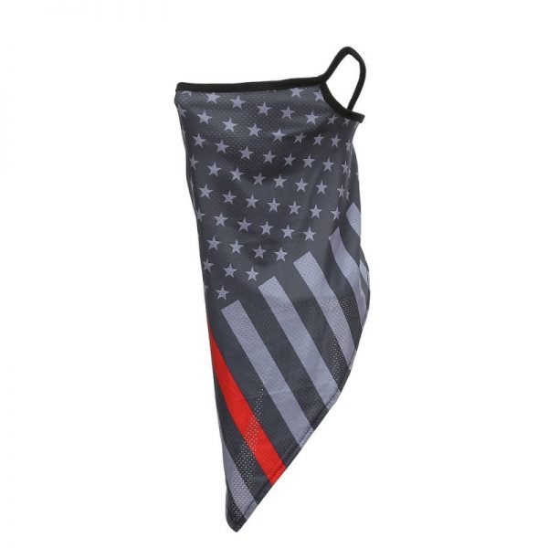 219362 Gezichtsmasker met oorlus USA grijs style 3 Gezichtsmasker met oorlus gemaakt van 100% polyester. Multifunctionele 2-in-1 gezichtsmasker met sjaal en oor bevestiging voor zowel mannen en vrouwen. Het masker is naadloos en flexibel waardoor deze comfortabel zit. Winddicht, zweet absoberend, warm en ademend.