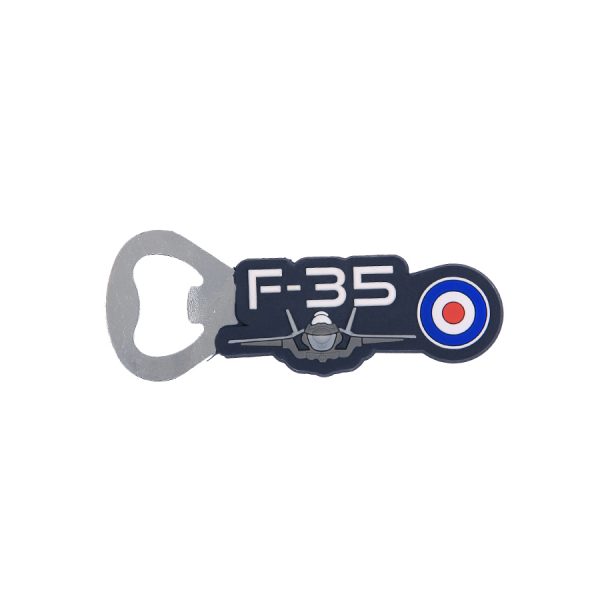 416123 Flesopener 3D PVC F 35 <big>Traditionele RVS flesopener met een mooi design PVC grip.</big> <big><strong>Afmeting:</strong> 10,5 cm</big> &nbsp;