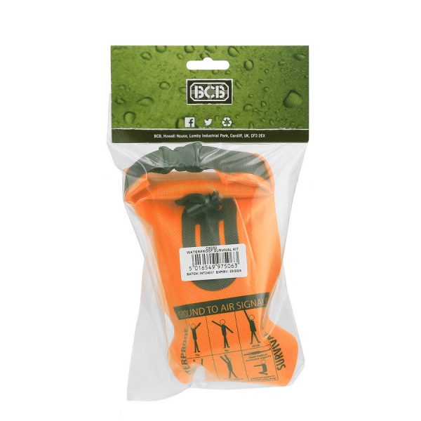 469477 BCB Waterproof survival kit CK0502 <ul> <li><strong>Afmetingen:</strong> 12 x 19,5 cm</li> <li><strong>Gewicht:</strong> 260 g</li> <li><strong>Merk:</strong> BCB</li> </ul> Deze waterdichte survival kit is een compacte en onmisbare uitrusting voor iedere outdoorliefhebber. Perfect ontworpen om essentiële hulpmiddelen binnen handbereik te hebben en beschermd te blijven tegen de elementen. Of je nu een ervaren avonturier bent of een beginner, dit pakket biedt alles wat je nodig hebt om voorbereid te zijn op het onverwachte.