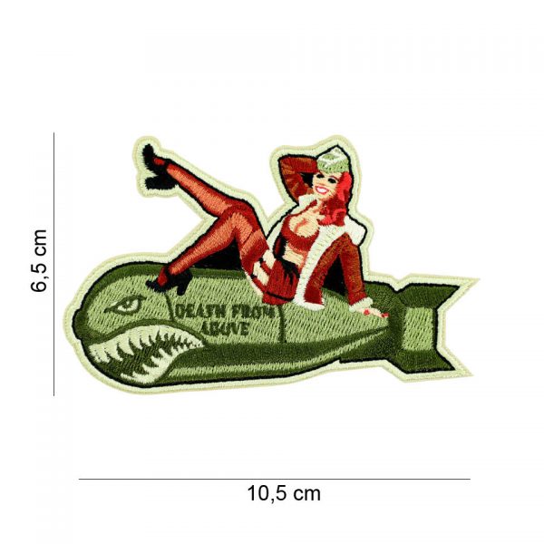 442306 8047 Embleem stof Pinup girl Bomb 20010 Embleem met tekst/afbeelding van stof.