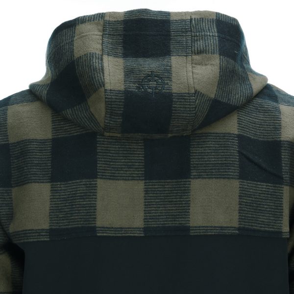 129535 Houthakkers Jack3 <div> Het <strong>Houthakkers Jack</strong> is de perfecte keuze voor avonturiers die van outdoor activiteiten houden. Dit jack is een unieke mix van een klassiek houthakkershemd en moderne softshell-technologie, waardoor het zowel functioneel als stijlvol is. Geschikt voor diverse activiteiten zoals <strong>wandelen</strong>, <strong>vissen</strong>, en <strong>survival</strong>. De onderkant van het jack is vervaardigd uit <strong>4-way elastische stof</strong> die waterbestendig is, terwijl de bovenkant gemaakt is van <strong>100% katoen</strong> voor een comfortabele pasvorm. Met diverse handige features is dit jack een must-have voor elke outdoorliefhebber. </div> <div> <a title="Maattabel" href="https://dump.dev.newagents.nl/wp-content/uploads/2022/01/129535-Houthakkers-Jack-maattabel.pdf" target="_blank" rel="noopener noreferrer"><button><span style="color: #ef471f; font-size: medium;"><strong>Maattabel</strong></span></button></a> </div>
