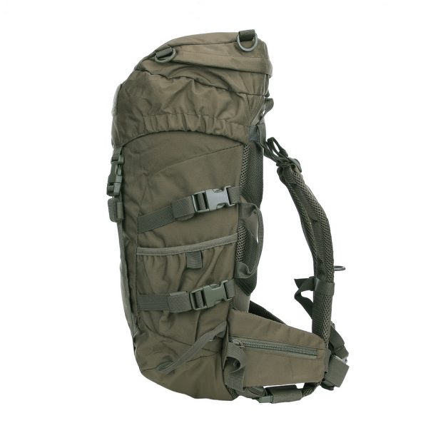 351617 TF 2215 Crossover rugzak Gen.22 <big><strong>Task Force 2215® Crossover Rugzak Gen.2</strong></big> <hr /> <big>De TF-2215 Crossover backpack Coyote is een multifunctionele toploader rugzak. Deze hoogwaardige kwaliteit tas is gemaakt van Cordura 500DEN Nylon.</big> Perfect als daypack tijdens outdooractiviteiten zoals hiking, bushcraft, vakantie of gewoon voor dagelijks gebruik. De TF-2215 Crossover Gen.2 rugzak is voorzien van één groot compartiment om al je spullen in mee te nemen. Deze rugzak beschermt uw spullen ook tegen regen dankzij de geïntergreerde regenhoes in de bodem van de rugzak. <big><strong>Gen.2: Verbeterd op de volgende punten:</strong></big> <ul> <li><big>Steverige en verbeterde draagbanden</big></li> <li><big>Verbeterd en verstevigd rugpaneel met verbeterd mesh</big></li> <li><big>Verbeterde luchtcirculatie rugpand rugzak. </big></li> <li><big>Sluitkraag en </big><big>voering gemaakt van rip-stop nylon</big></li> <li><big>Rip-stop nylon regenhoes</big></li> <li><big>Bijpassende kleur klittenband paneel</big></li> <li><big>Verbeterde rits-pullers.</big></li> </ul> <big>​</big><big><strong>Afmeting: </strong>59 x 32 x 17 cm</big> <big><strong>Inhoud: </strong>35 liter</big> <div id="heading_2" class="panel-heading" role="tab"> <h4 class="panel-title">KENMERKEN</h4> </div> <div id="collapse_2" class="panel-collapse collapse show" role="tabpanel" aria-labelledby="heading_2"> <table class="table table-striped"> <tbody> <tr> <td>✔</td> <td>Grote opbergruimte van 53 x 24 x 14 cm</td> </tr> <tr> <td>✔</td> <td>Gebruiksvriendelijke verstelbare draagbanden</td> </tr> <tr> <td>✔</td> <td>Borstband voor comfortabel draagcomfort</td> </tr> <tr> <td>✔</td> <td>Rugzijde heeft ergonomische kussens voor een fijn draagvlak</td> </tr> <tr> <td>✔</td> <td>Dubbele sluitbanden om de bovenkant goed af te sluiten</td> </tr> <tr> <td>✔</td> <td>3 handgrepen, 1 aan elke zijde</td> </tr> <tr> <td>✔</td> <td>Ritsvakje aan elke kant van de heupband</td> </tr> <tr> <td>✔</td> <td>Opbergvakje aan de bovenkant van de rugzak</td> </tr> <tr> <td>✔</td> <td>Regenhoes in de bodem van de rugzak</td> </tr> <tr> <td>✔</td> <td>Elastische vakjes aan de zijkanten van de rugzak</td> </tr> <tr> <td>✔</td> <td>YKK-ritsen en ITW-Buckles</td> </tr> </tbody> </table> </div>