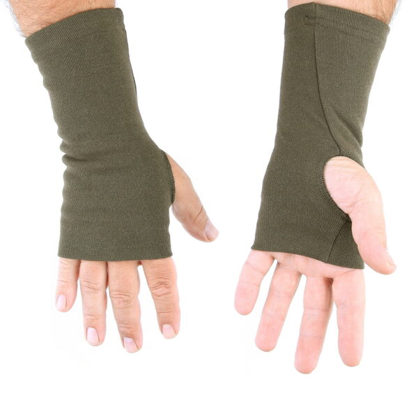 221400 BCB Thermo polsbandjes CB797 Thermische pols handschoenen/ bandjes Groen gemaakt van ademende stof. Zo te dragen of onder buitenhandschoenen, de ademende stof voert vocht af, waardoor je handen warm en droog blijven.