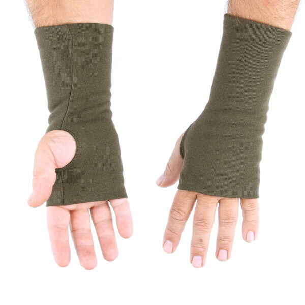 221400 BCB Thermo polsbandjes CB7972 Thermische pols handschoenen/ bandjes Groen gemaakt van ademende stof. Zo te dragen of onder buitenhandschoenen, de ademende stof voert vocht af, waardoor je handen warm en droog blijven.