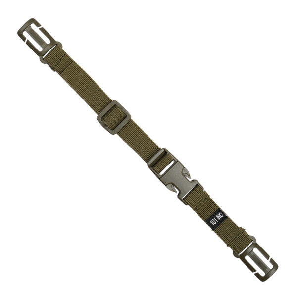 359975 Sternum strap universeel Deze universele sternum strap Groen of Zwart kan je monteren op je rugzak en biedt extra ondersteunig bij het dragen van de rugtas. Vooral als er wat meer gewicht in de tas zit, is een sternum strap een must have om rugklachten te voorkomen. <strong>Toepassing:</strong> Op de meeste tactical rugzakken te installeren, verstelbaar.