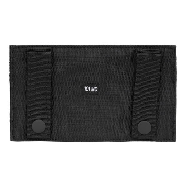 359998 MOLLE patch adapter hook loop big7 <strong>MOLLE Patch Adapter Hook & Loop Big – Ideaal voor Patches en Pouches</strong> Met de <strong>MOLLE Patch Adapter Hook & Loop Big</strong> breid je eenvoudig de functionaliteit van je <strong>rugzak</strong> of <strong>tactical vest</strong> uit. Dit handige klittenbandpaneel is speciaal ontworpen om te worden bevestigd aan <strong>MOLLE-systemen</strong>, zodat je gemakkelijk patches, emblemen of kleine pouches kunt toevoegen. Perfect voor iedereen die flexibiliteit en maatwerk belangrijk vindt in hun uitrusting.
