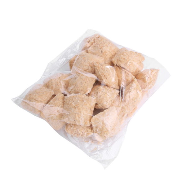 429755 Eco Fire Nuggets 24pcs2 Ontdek de Eco Fire Nuggets, jouw partner voor moeiteloos vuuraansteken. Gemaakt van duurzame houtbronnen, natuurlijk katoen en voedselveilige paraffinewas. Eenvoudig, veilig en milieubewust. Met een brandtijd van 10 minuten bieden deze vuurnuggets een snelle en betrouwbare oplossing voor steenkool, openhaarden, houtkachels, kampeervuren en meer. Niet-toxisch en 100% natuurlijk gerecycled materiaal maken ze de ideale keuze voor bewuste vuurliefhebbers. Ervaar het gemak van Eco Fire Nuggets en geniet van vuur op een verantwoorde manier.